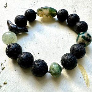 Lava Stone, Moss Agate and Dzi Bead Stretch Bracelet